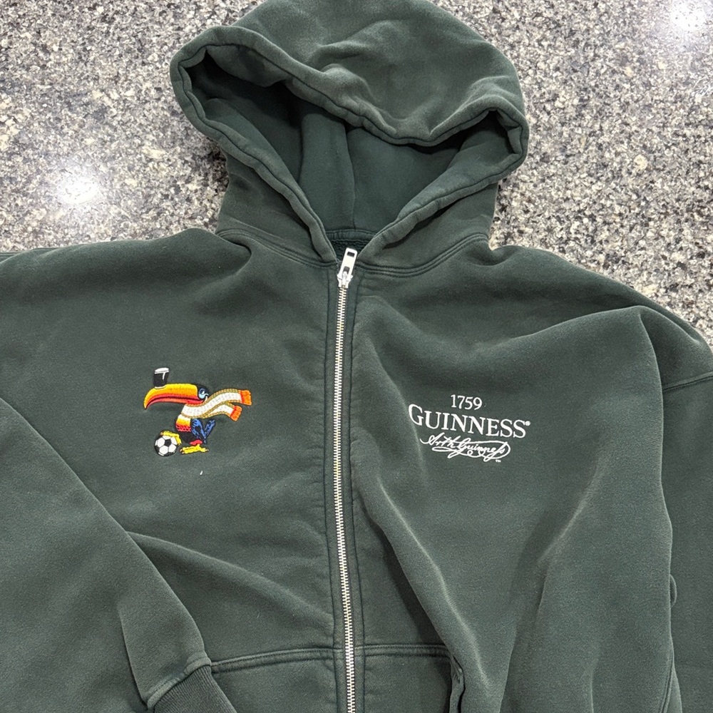 Abercrombie & Fitch Guinness Beer Dark Green Zip-Up Hoodie large